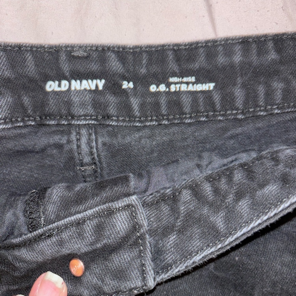 Old Navy black high rise OG straight Jean Shorts - Picture 3 of 3